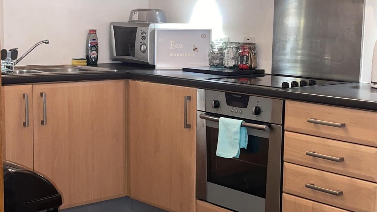 Luxury 1 Bed Apartment With Parking Manchester Eksteriør billede